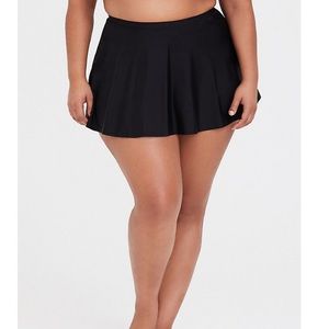 Torrid Black Skater Swim Skirt size 3